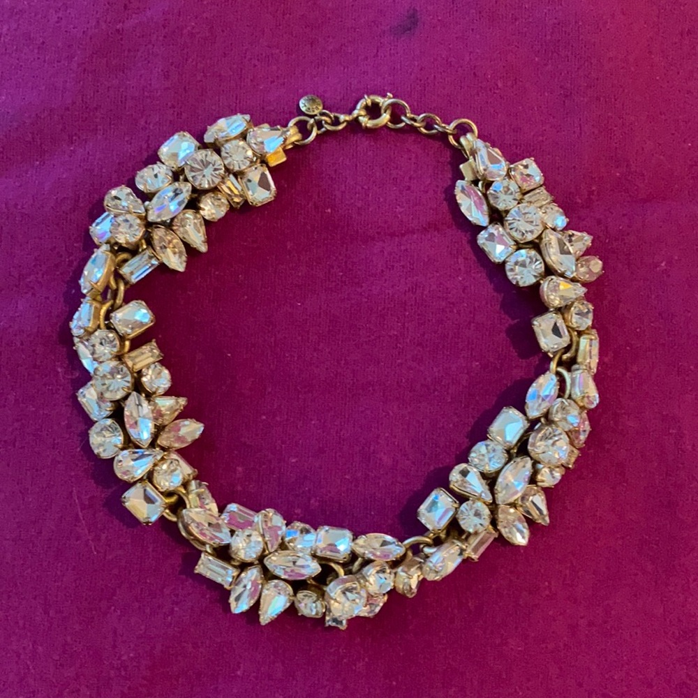 Crystal choker